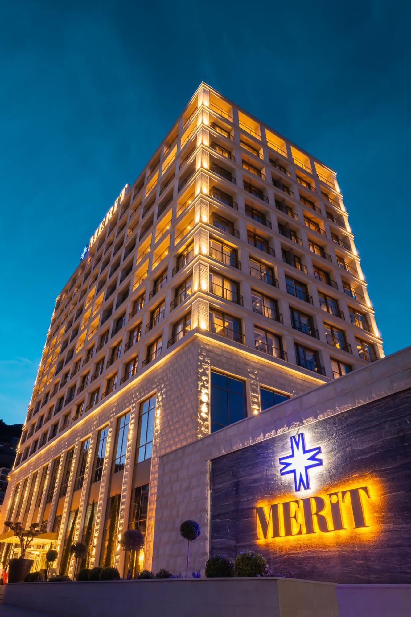 Merit Starlit Hotel & Residences Budva Exterior foto